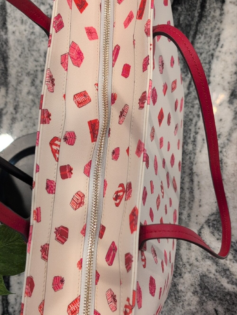 kate spade Shore Street Margareta Tote & Matching Wristlet - Picture 5 of 8
